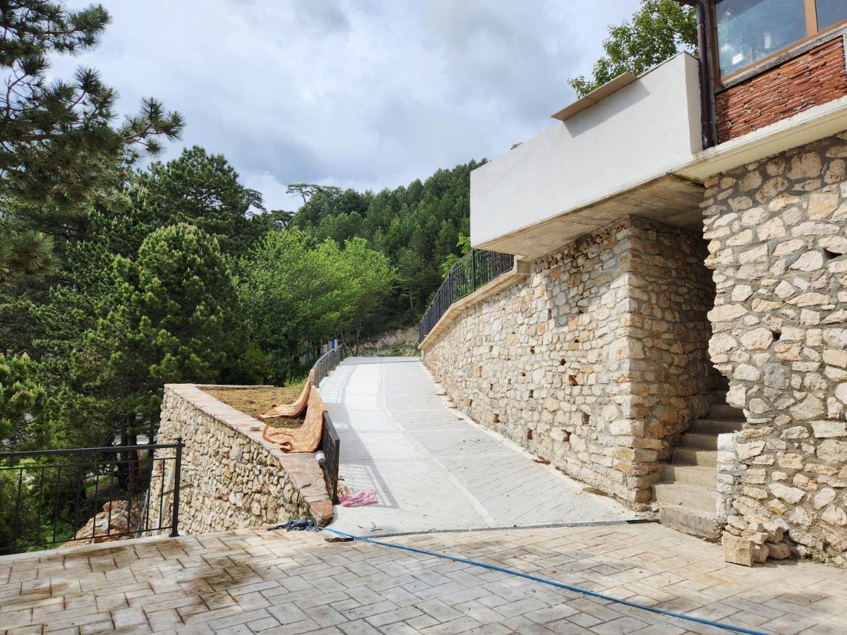 Llogora Dervishaliu Hotel Llogara National Park Luaran gambar
